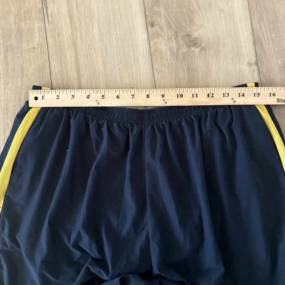 Nike Livestrong Woven Training Shorts Mens XXL Black Dri Fit Lined Stretch